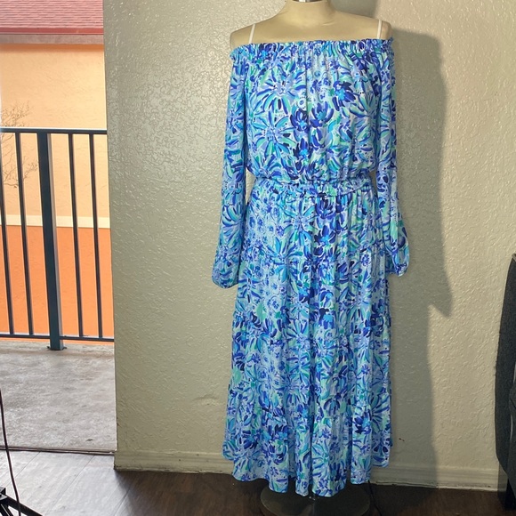 Lilly Pulitzer Blue and Green Off-Shoulder Dress - Picture 2 of 12